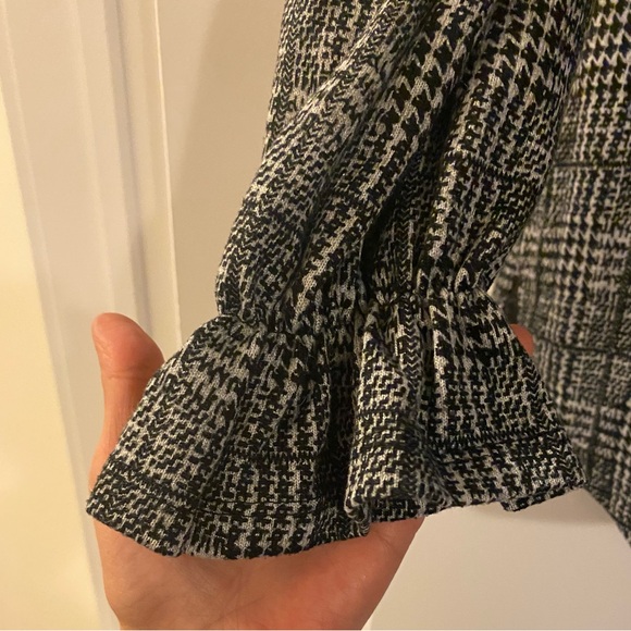 Cleo long sleeve top - Picture 3 of 7